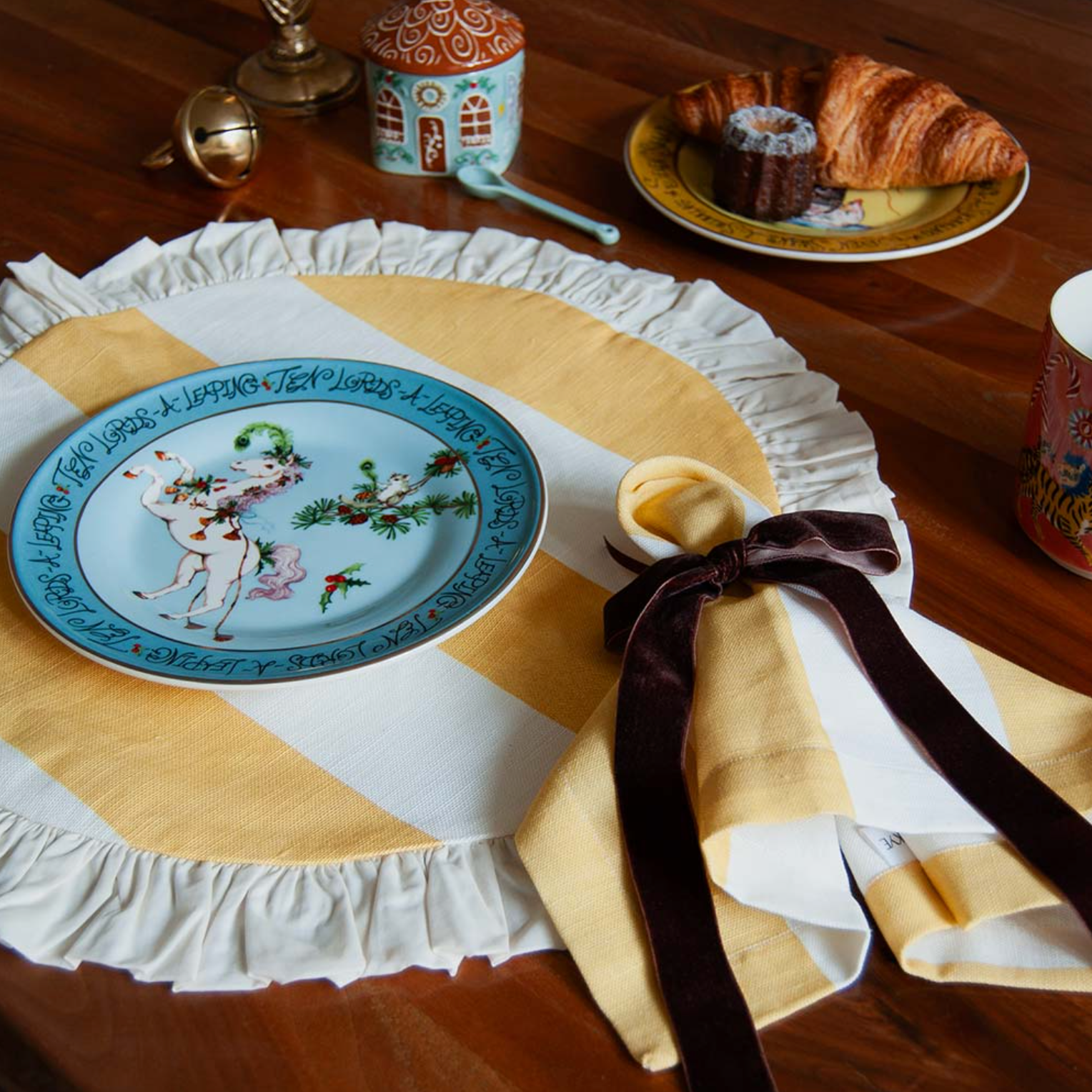Yellow Round Ruffled Placemat