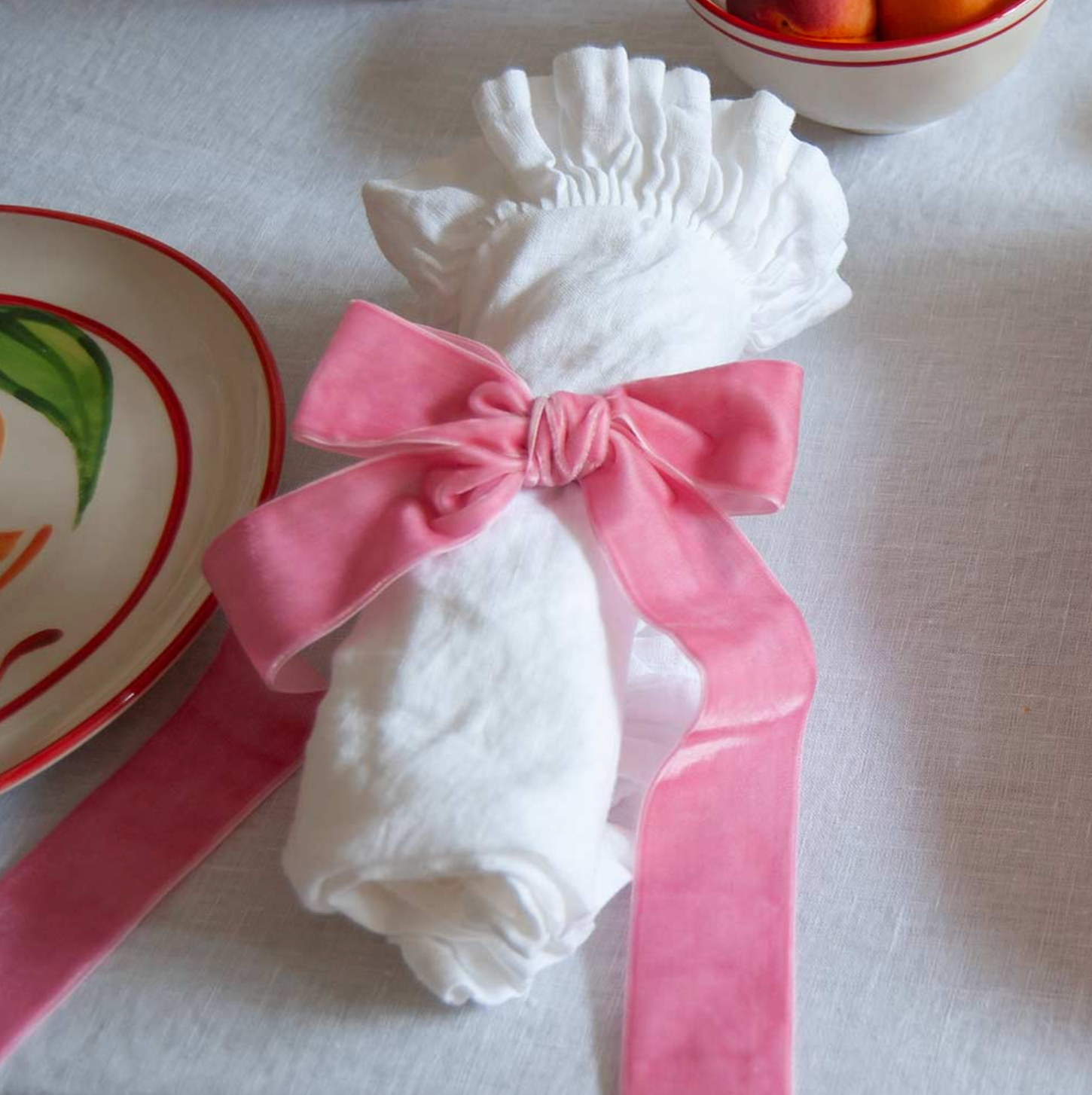Mistral Drape Ruffle Linen Napkin Set