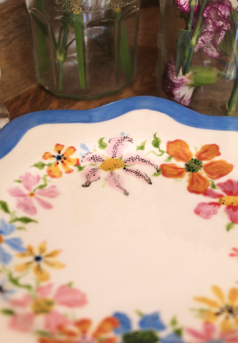 Small Flower Floral Decorative Plate