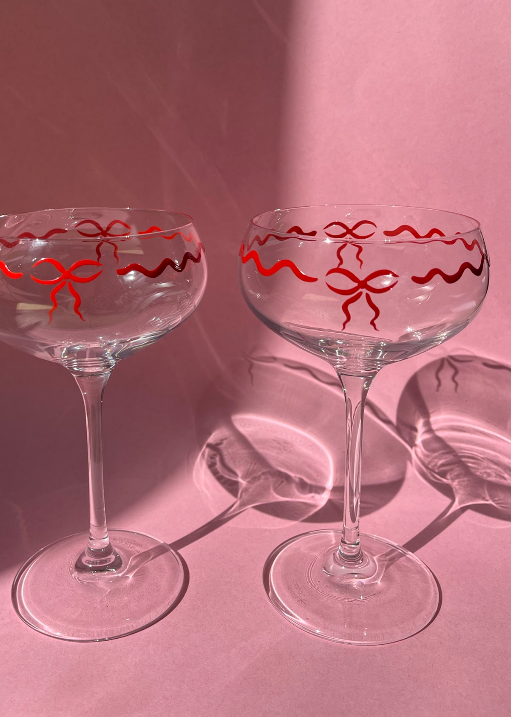 Pair of Bow Champagne Coups
