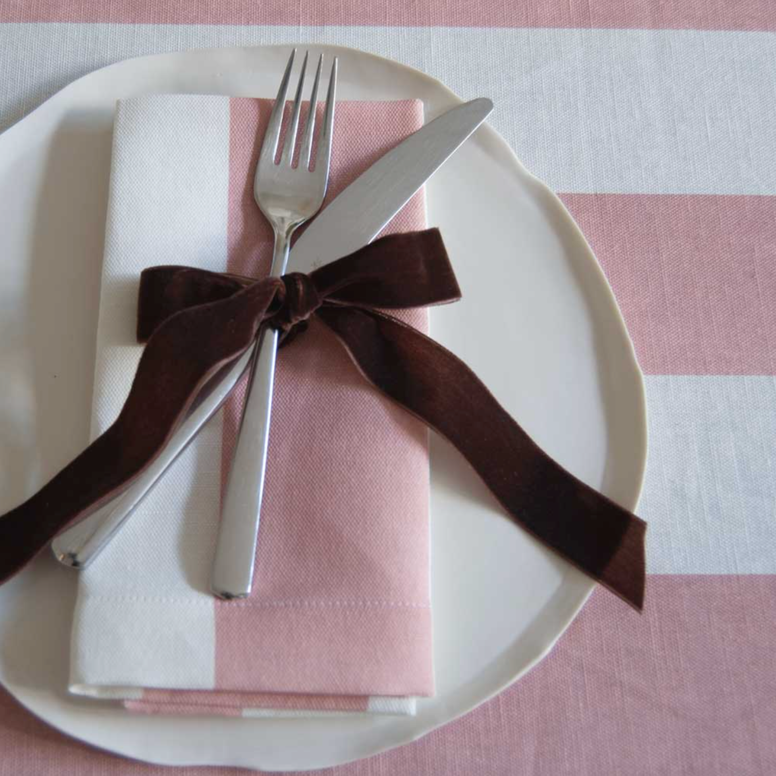 Set of 4 Pink Striped Linen Napkins